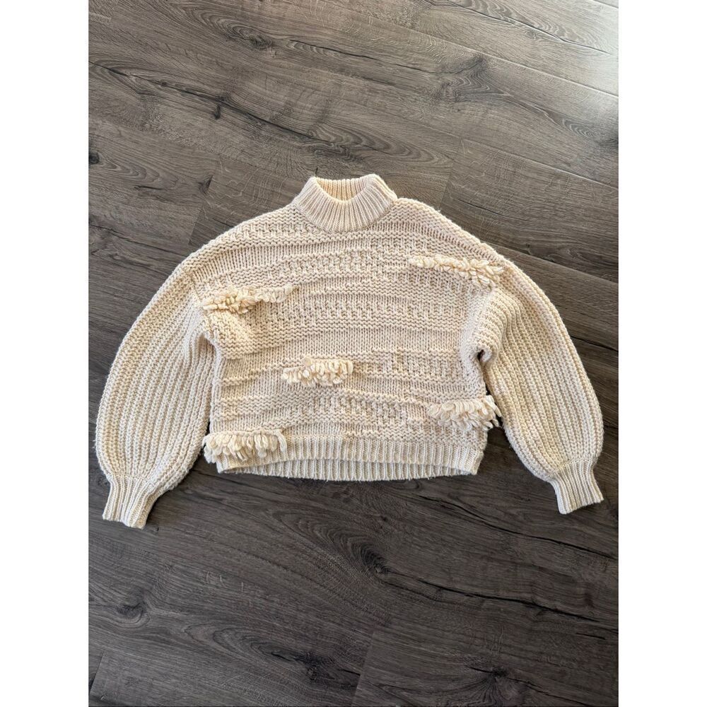 Universal Thread mock neck fringe trim cropped sweater size Medium